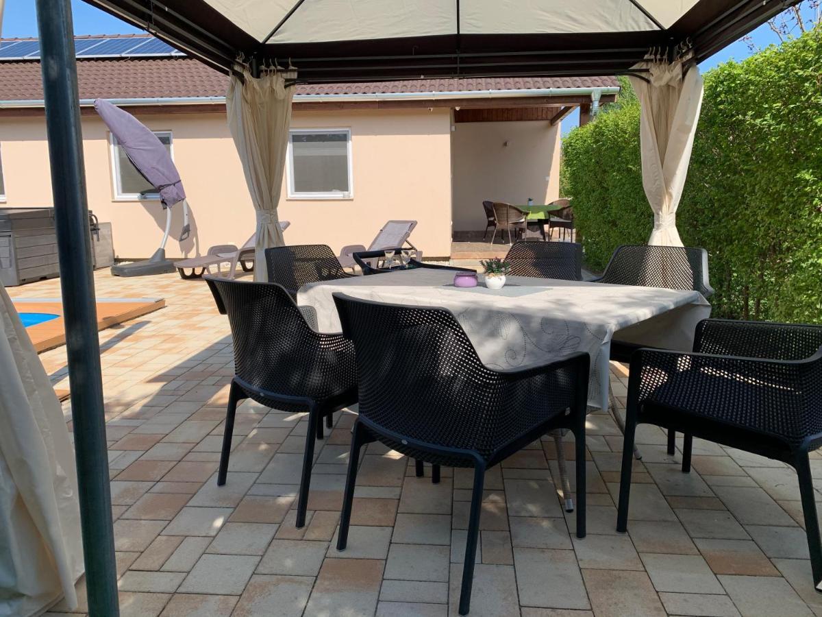 Fullhouse Apartmanhaz Zamárdi Εξωτερικό φωτογραφία
