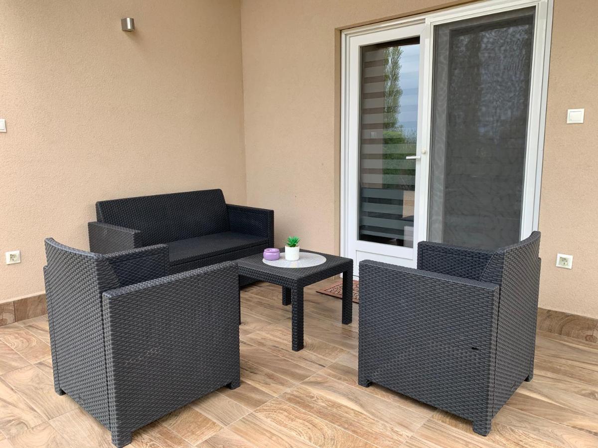 Fullhouse Apartmanhaz Zamárdi Εξωτερικό φωτογραφία